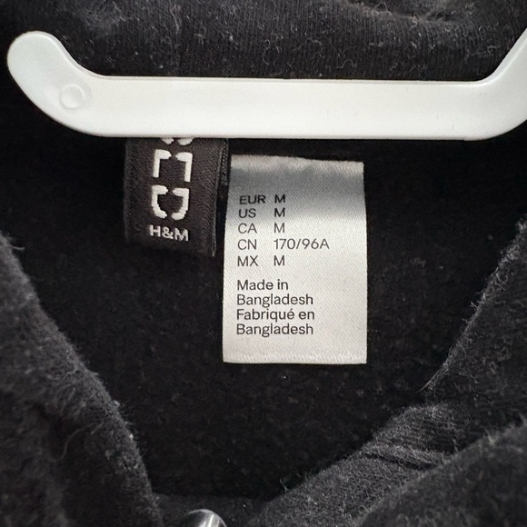 H&M Cropped Sweater - Picture 4 of 4